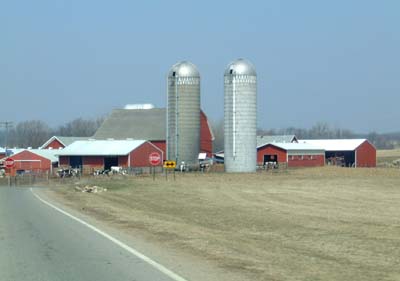 A farm between Clinton and Manchester