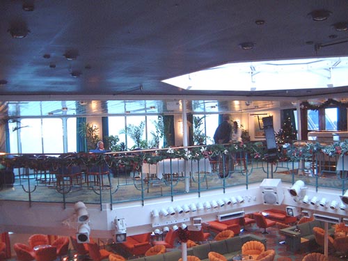 Lido Lounge, across the Gallery