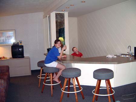 Bahia Resort Hotel - Beverley & Howard in the suite
