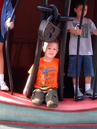 Disneyland Park - The BEST place for Howard