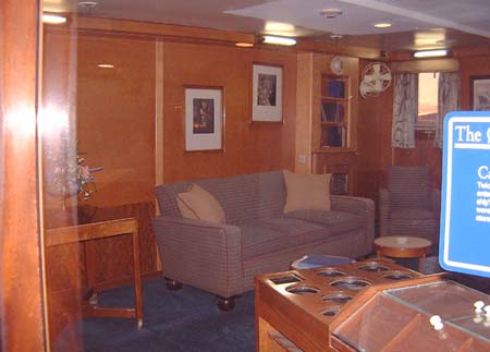 RMS Queen Mary - Around the Queen Mary Tour - Captain's Dayroom
18 & 19 February 2002