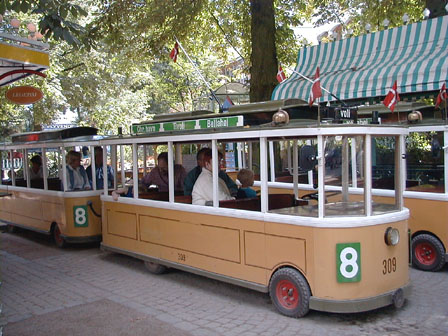 Trolley bus