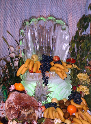 Ice basket/oyster of fruit