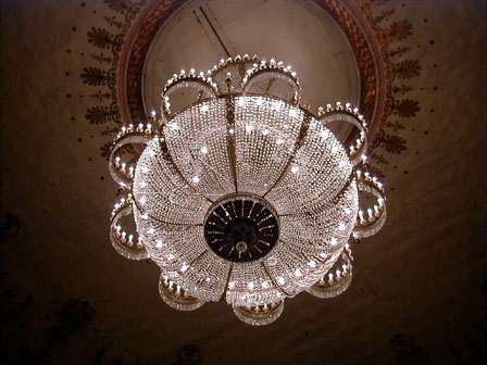 Alexandrinsky Theatre - The central chandelier