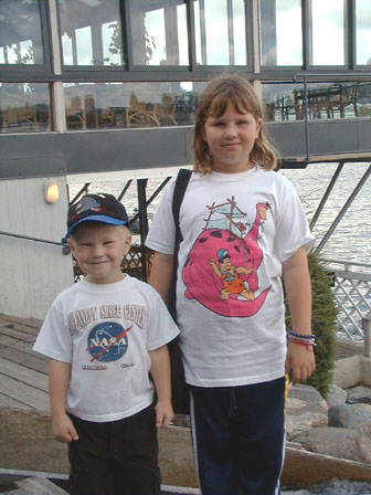 Beverley & Howard on the aquarium deck