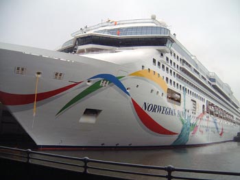 Norwegian Dawn in NYC
