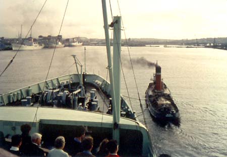 6am, Approaching Fremantle up the Swan River
