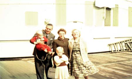 Seeing us off in Southampton - 8 Sept 1965
Victor Battrick [Dad's father] & Dorothy Read [Mum's mother] with Me [5], Ken [1], Mum in the middle
