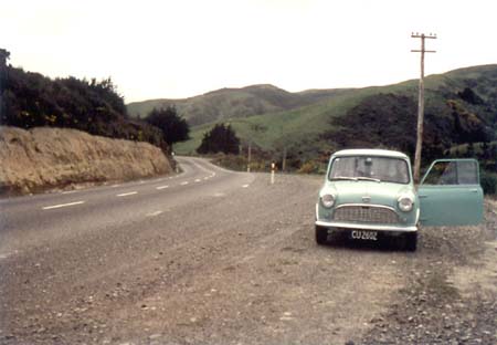 The Hired Mini - Nr  Wellington

