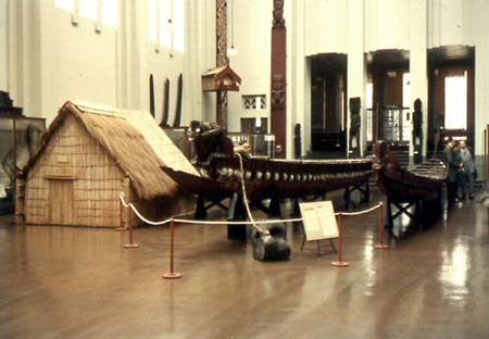Wellington Museum - Maori Canoes